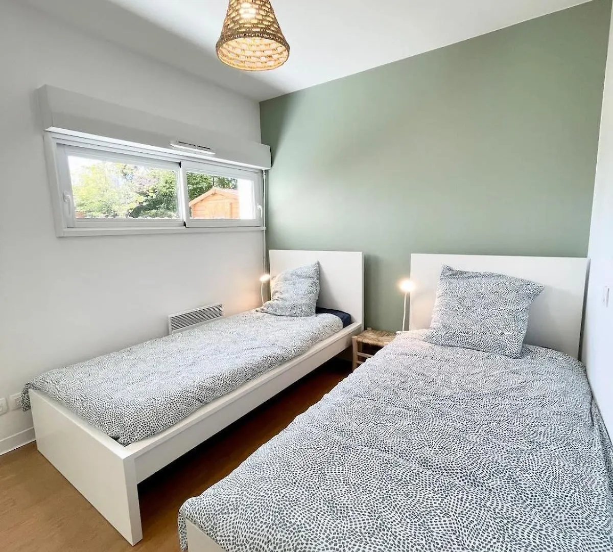 Charmant T3 Ultra cosy - Jardin - 50m des plages Ploemeur 0*,  France