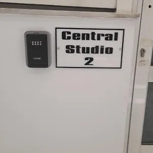 https://new-central-studio.rethymnohotels.net